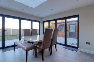 Kitchen/Diner- click for photo gallery